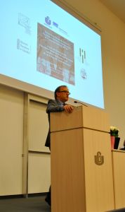 7 Prof. M. Reznik